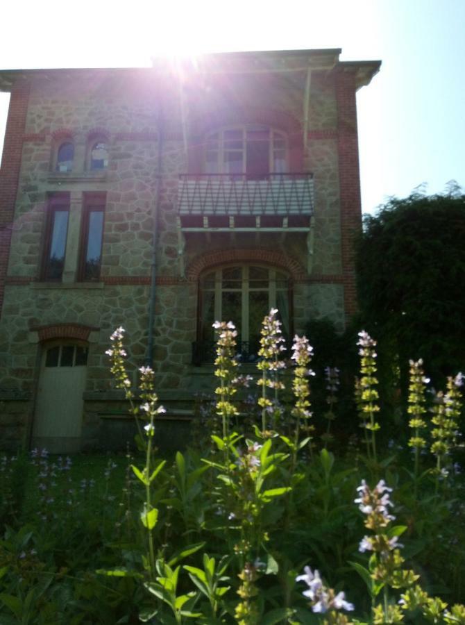 La Maison Du Marchand Peyrat-le-Château Dış mekan fotoğraf